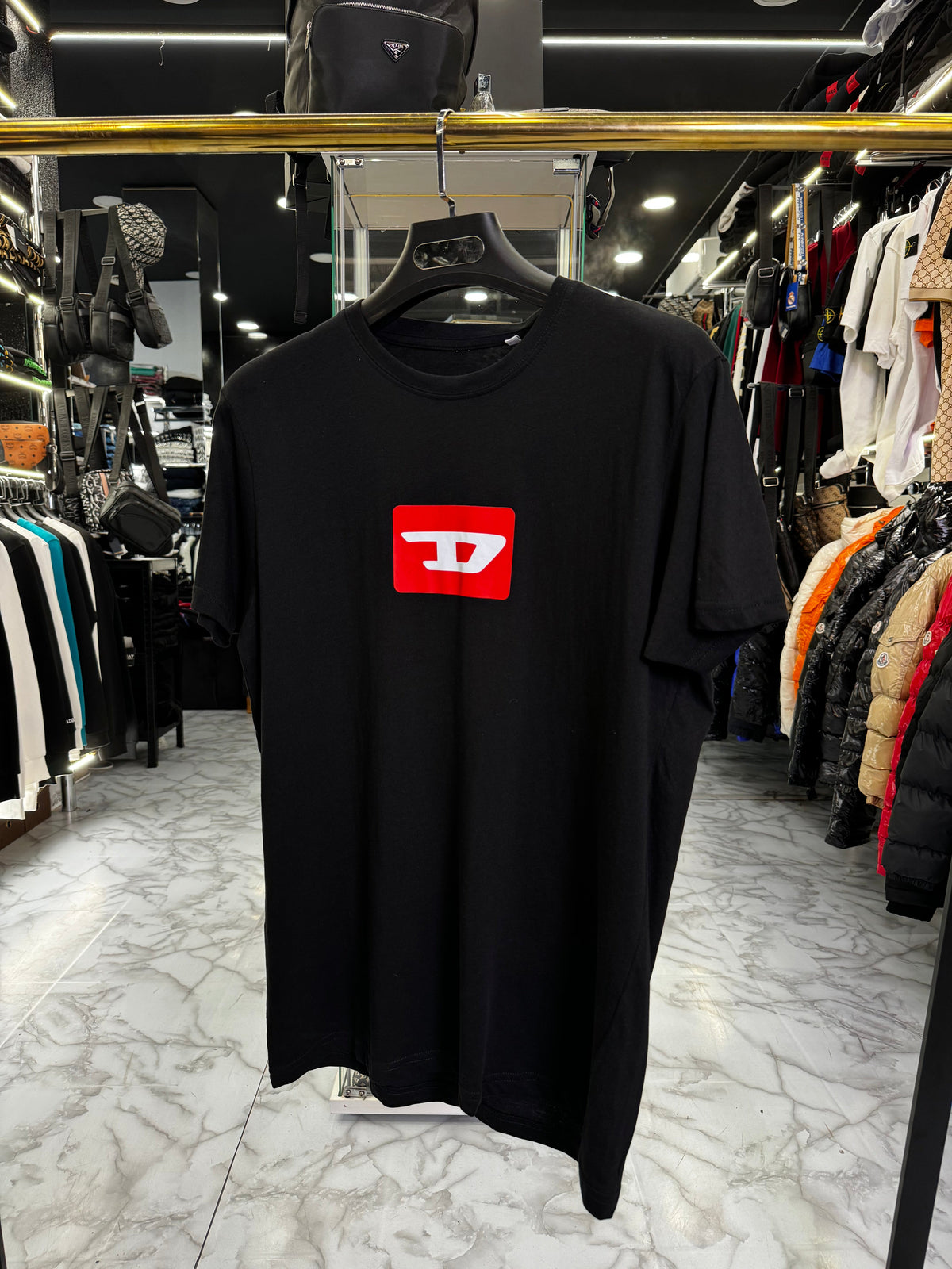 T-SHIRT - 3075