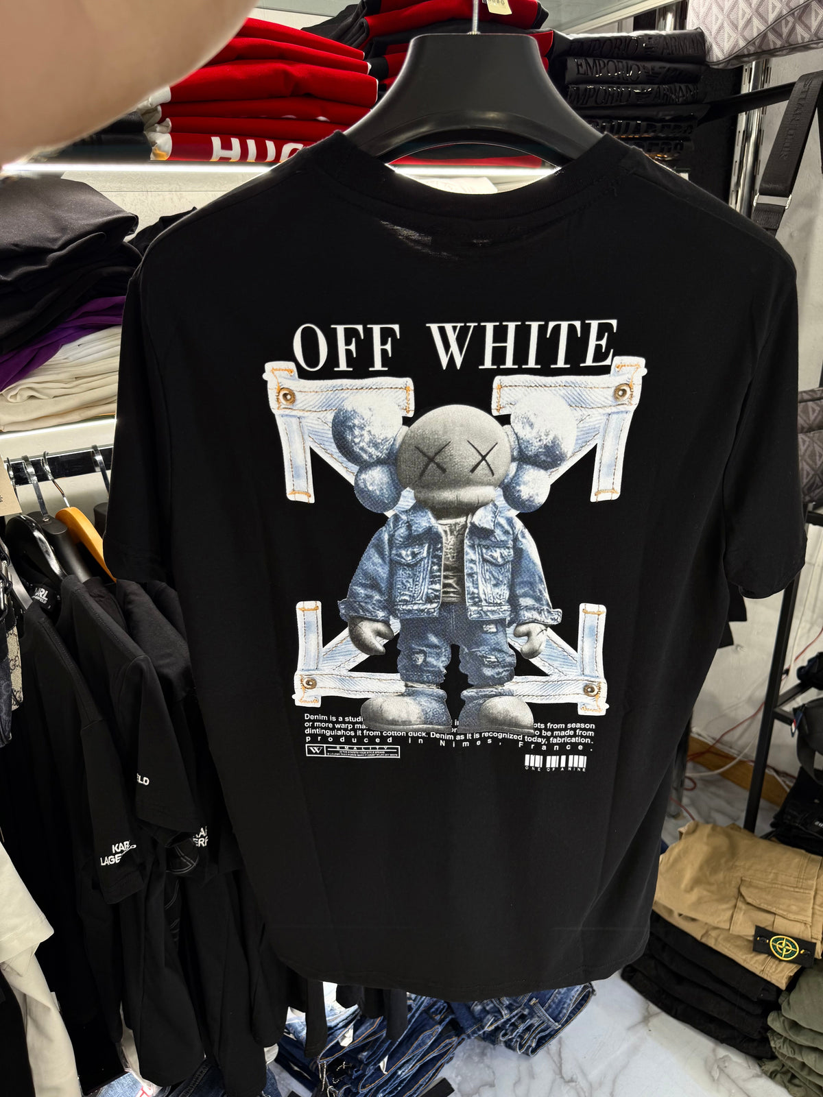 T-SHIRT - OFF WHITE