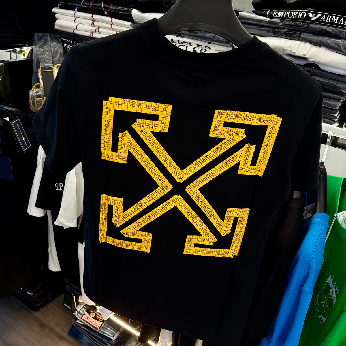 T-SHIRT - OFF WHITE