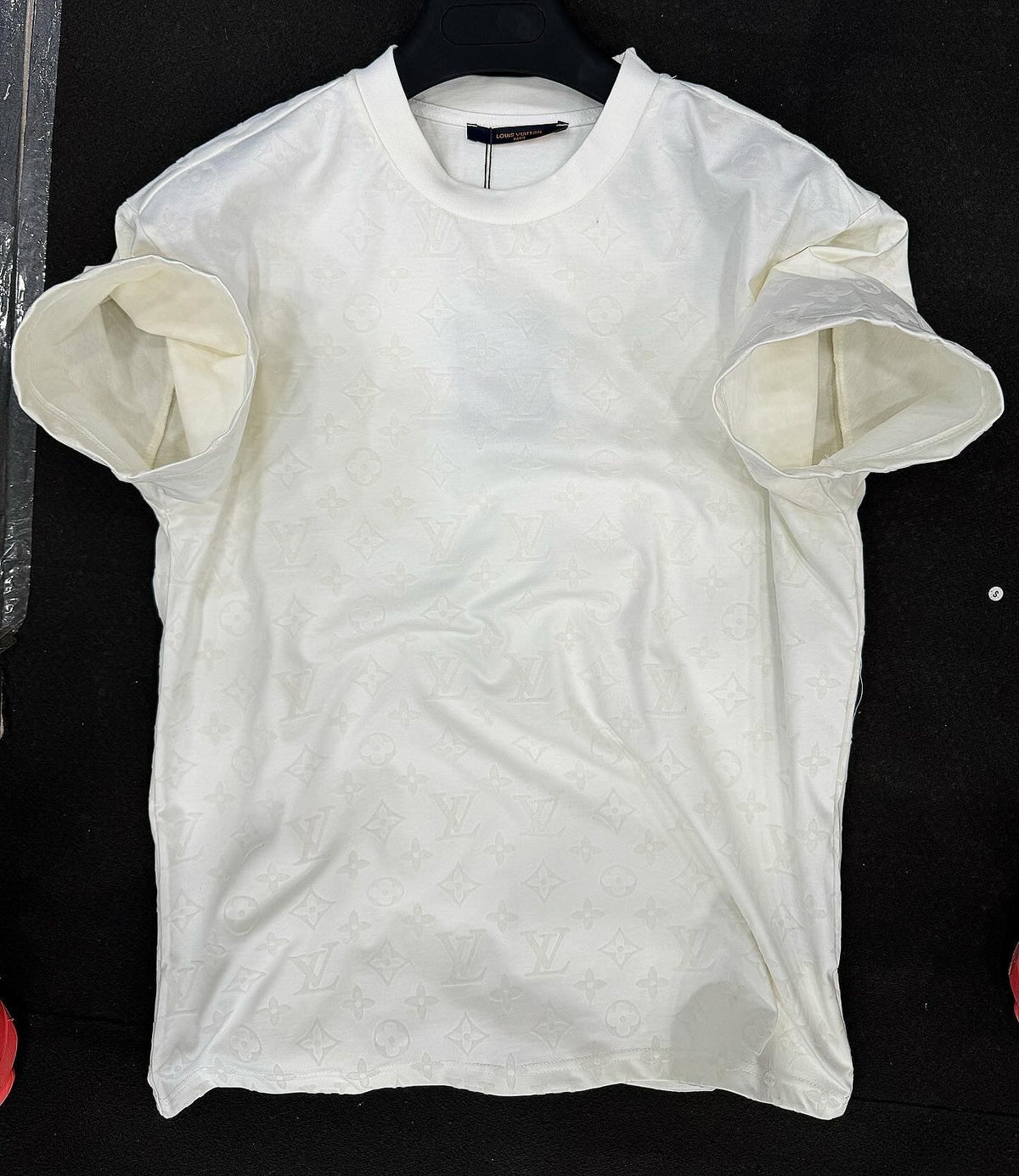 LOUIS VUITTON - T-SHIRT
