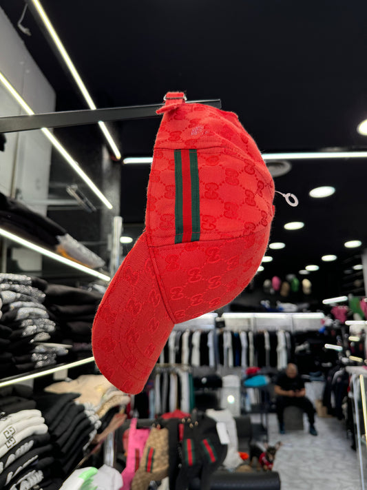 GUCCI - ΚΟΚΚΙΝΟ ΚΑΠΕΛΟ 2027