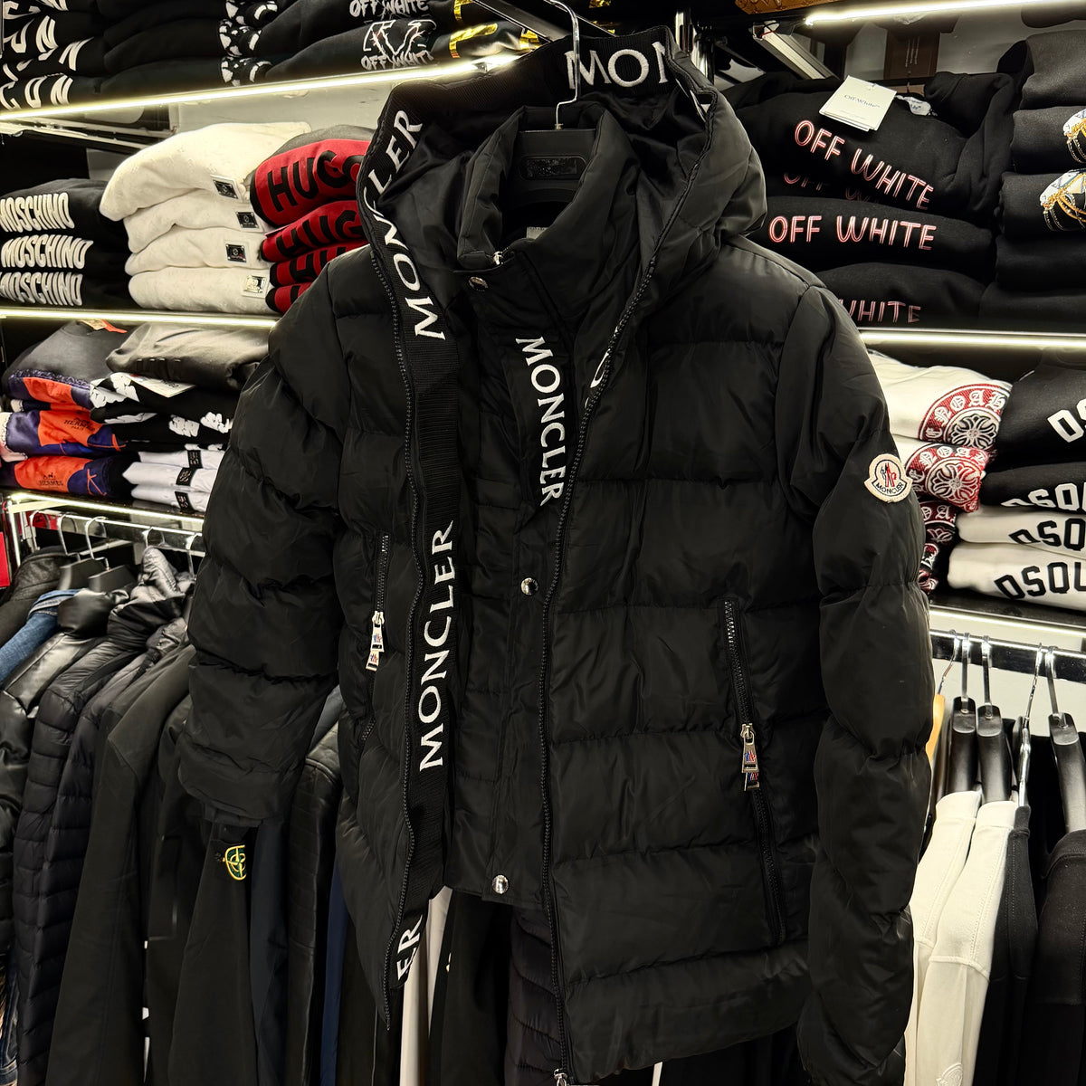 MONCLER - ΜΠΟΥΦΑΝ