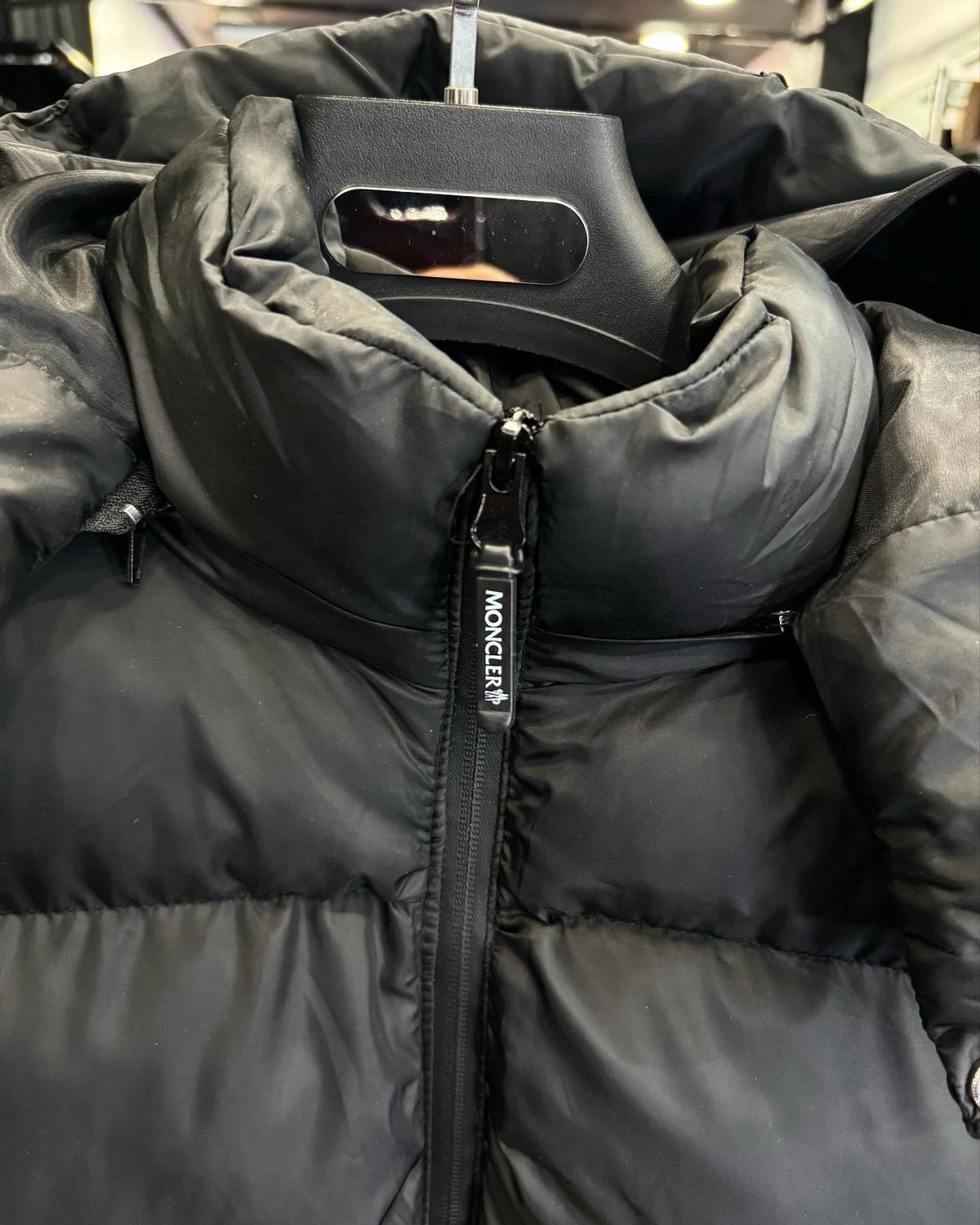 MONCLER ΜΠΟΥΦΑΝ