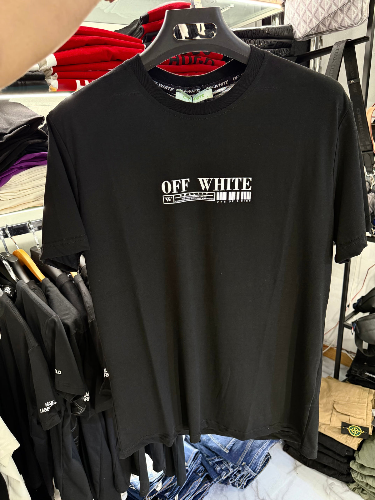 T-SHIRT - OFF WHITE