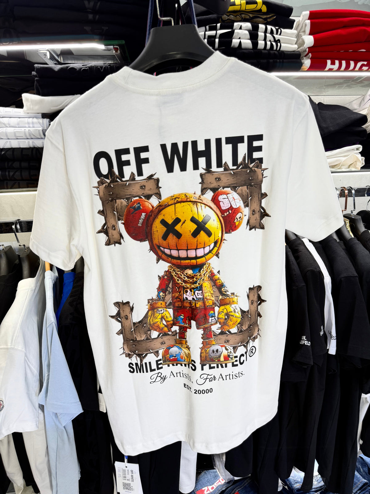 T-SHIRT - OFF WHITE
