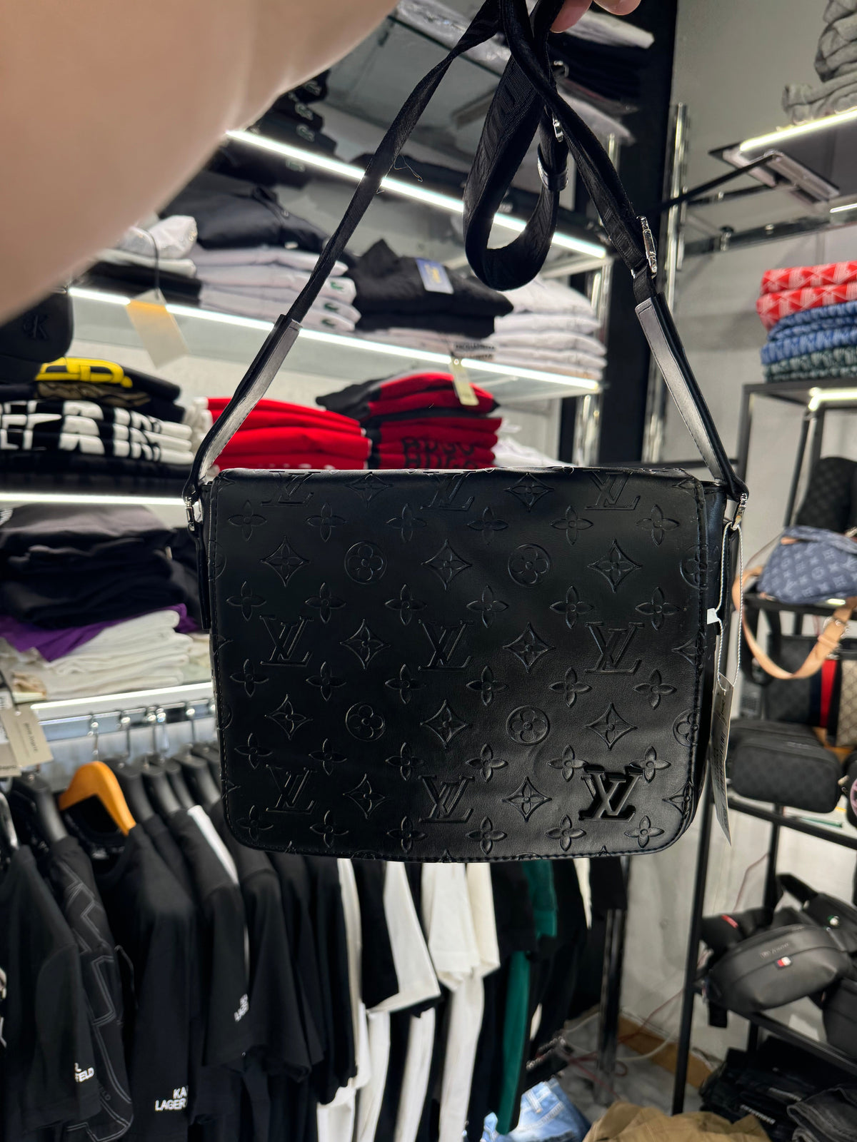 ΤΣΑΝΤΑΚΙ - LOUIS VUITTON